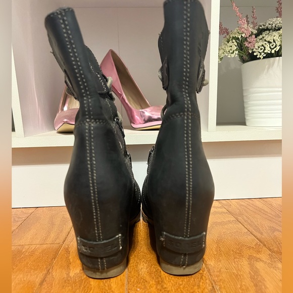 Sorel Hidden Wedge Boots - Picture 4 of 7